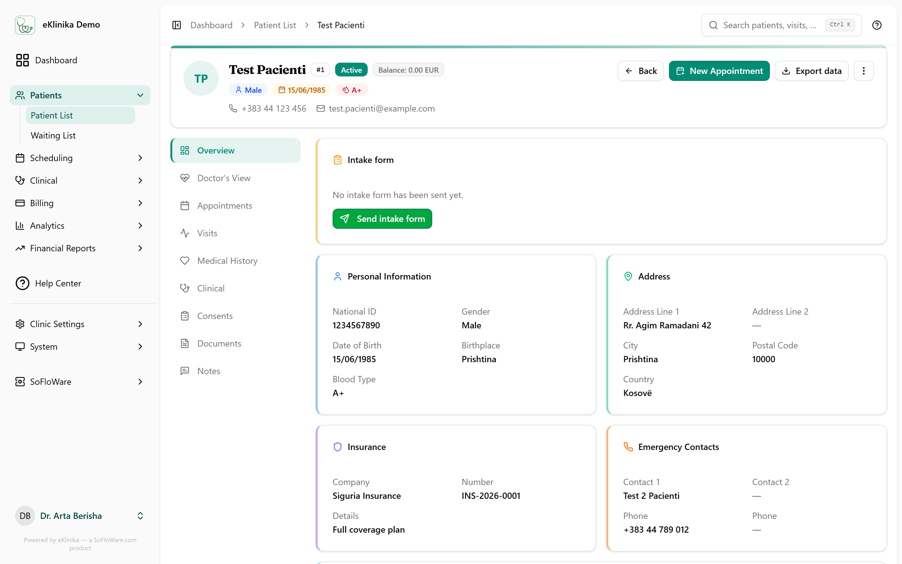 eKlinika patient record: overview tab with personal information, address, insurance, and emergency contacts